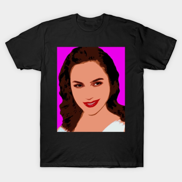 gal gadot T-Shirt by oryan80